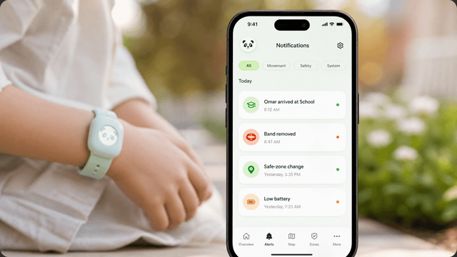 Panda Parent app notification preview.